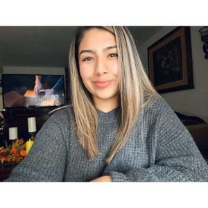 Meet your Posher, Yaretzi